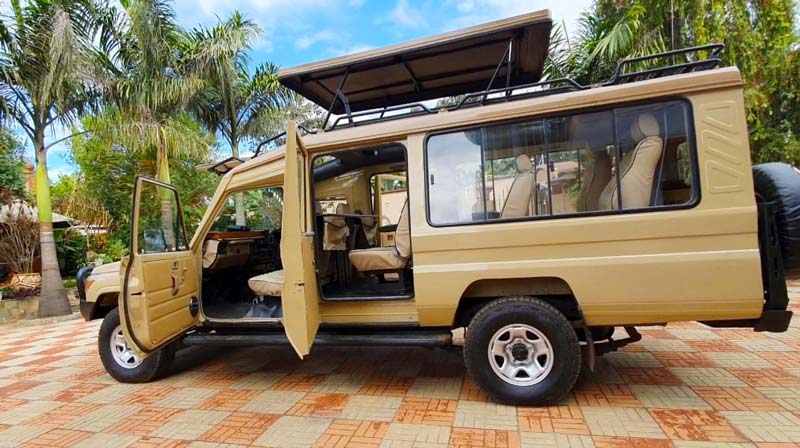 4x4 Safari Top up roofs in Rwanda