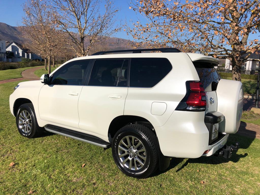 Rent the best Kigali 4WD Rental for jungle trekking and safaris. Explore Rwanda Car Rentals for affordable 4x4 car hire Rwanda and self-drive adventures. 4x4 Car Rental Rwanda Safari & Kigali Airport Car Hire